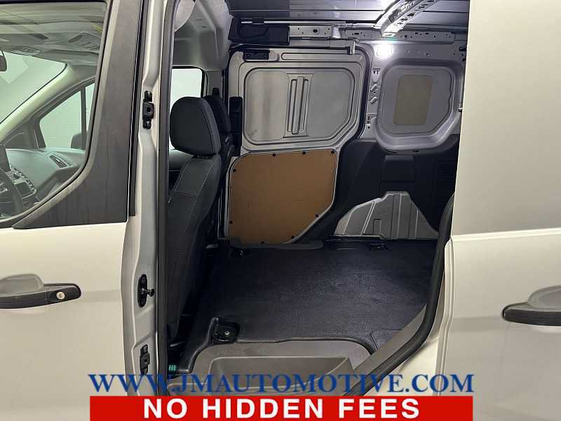 Used 2021 Ford Transit Connect XLT FWD image 14