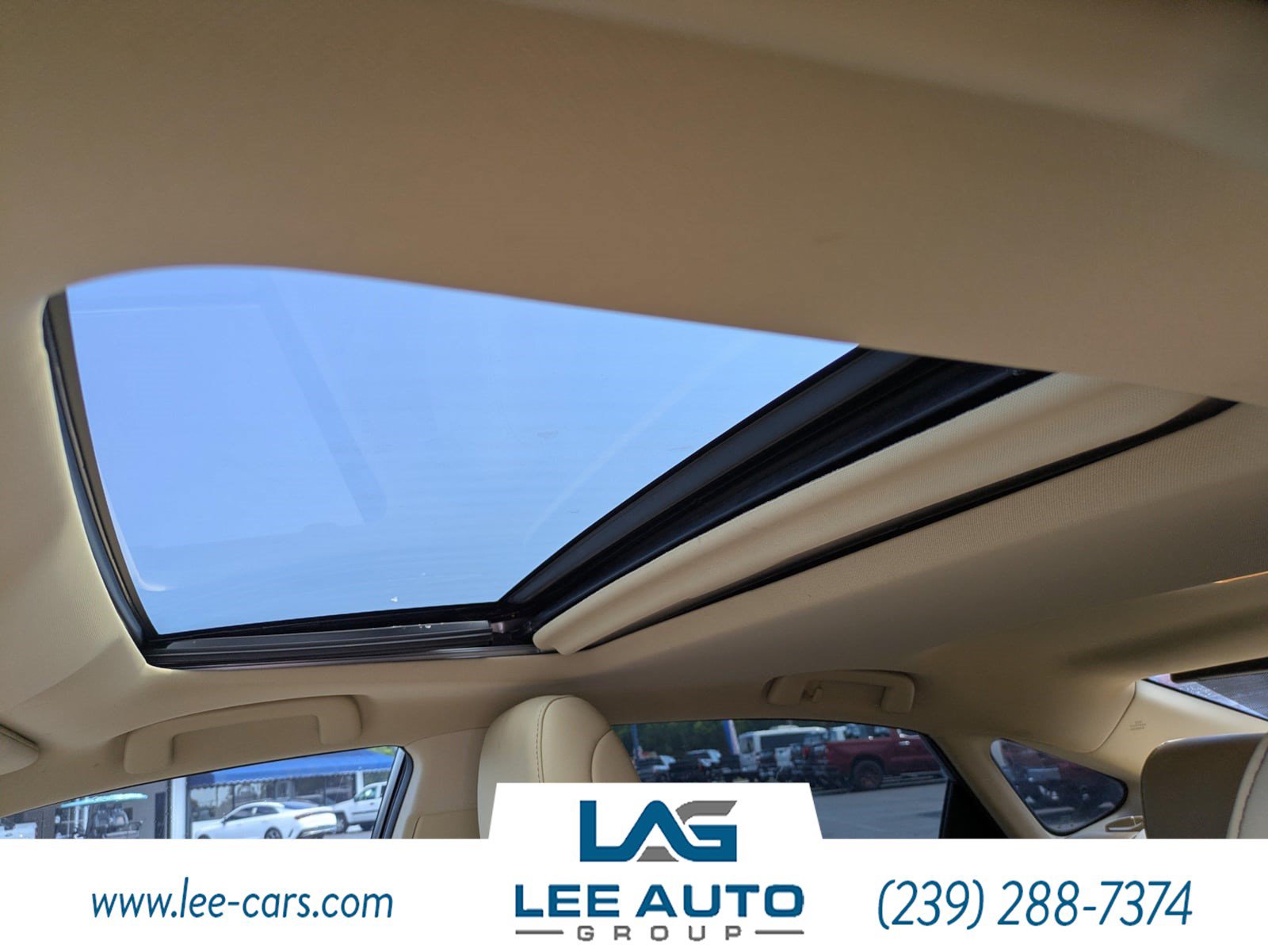 Used 2014 Toyota Avalon Limited FWD image 16