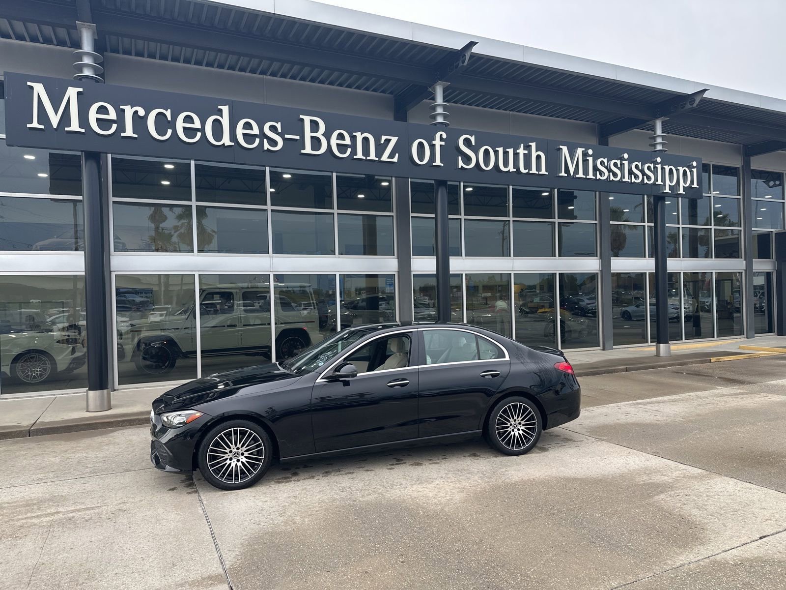Used 2022 Mercedes-Benz C 300 Sedan image 1