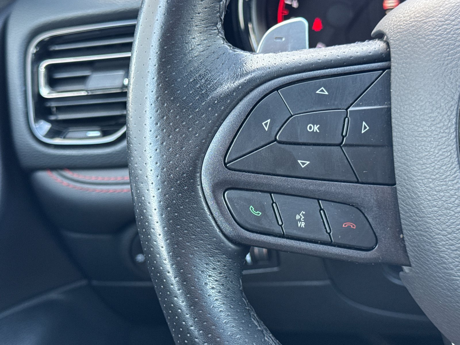 Used 2025 Dodge Durango GT AWD/4WD image 29