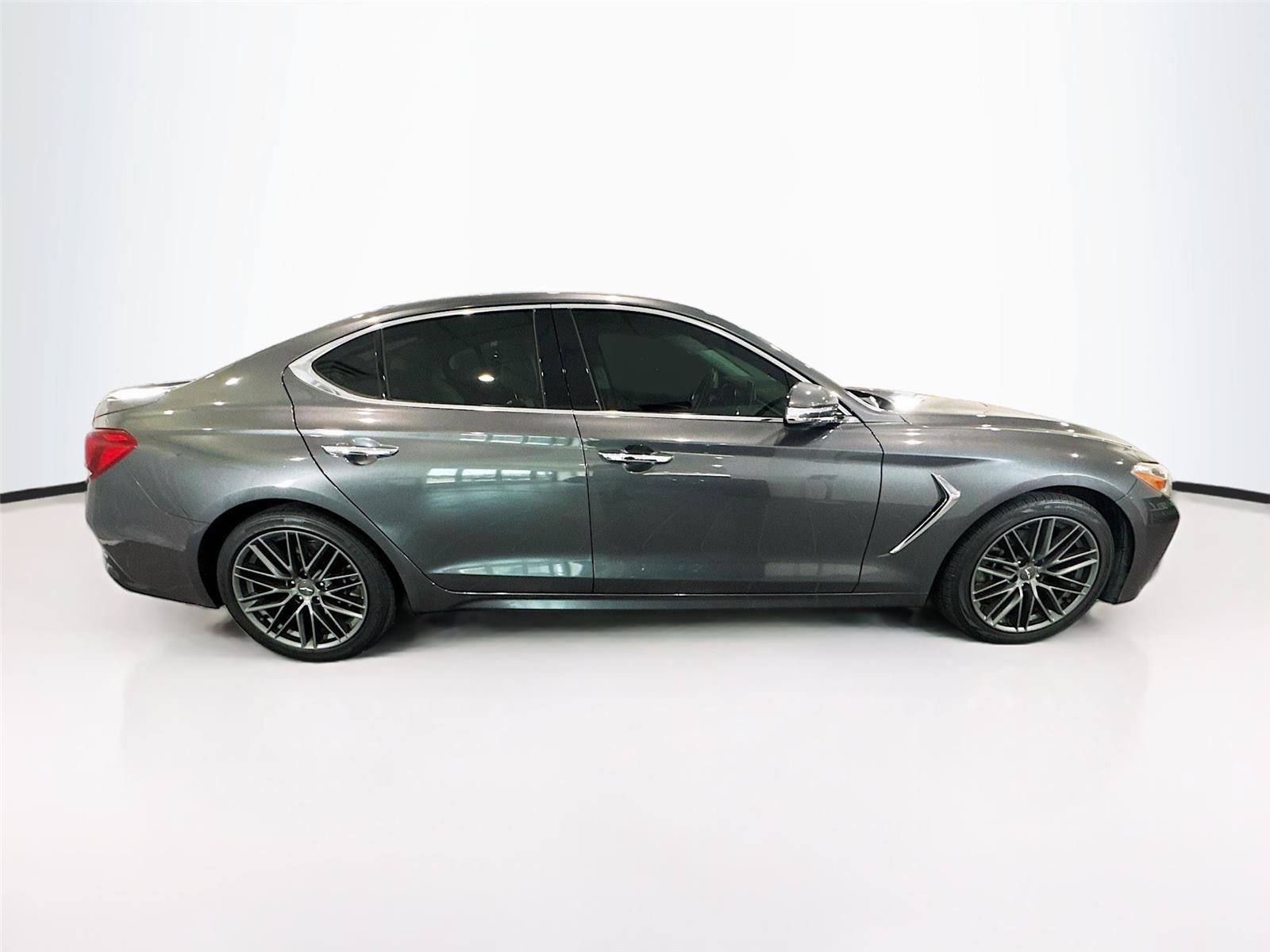 Used 2019 Genesis G70 2.0T Advanced w/ Elite Package RWD image 6