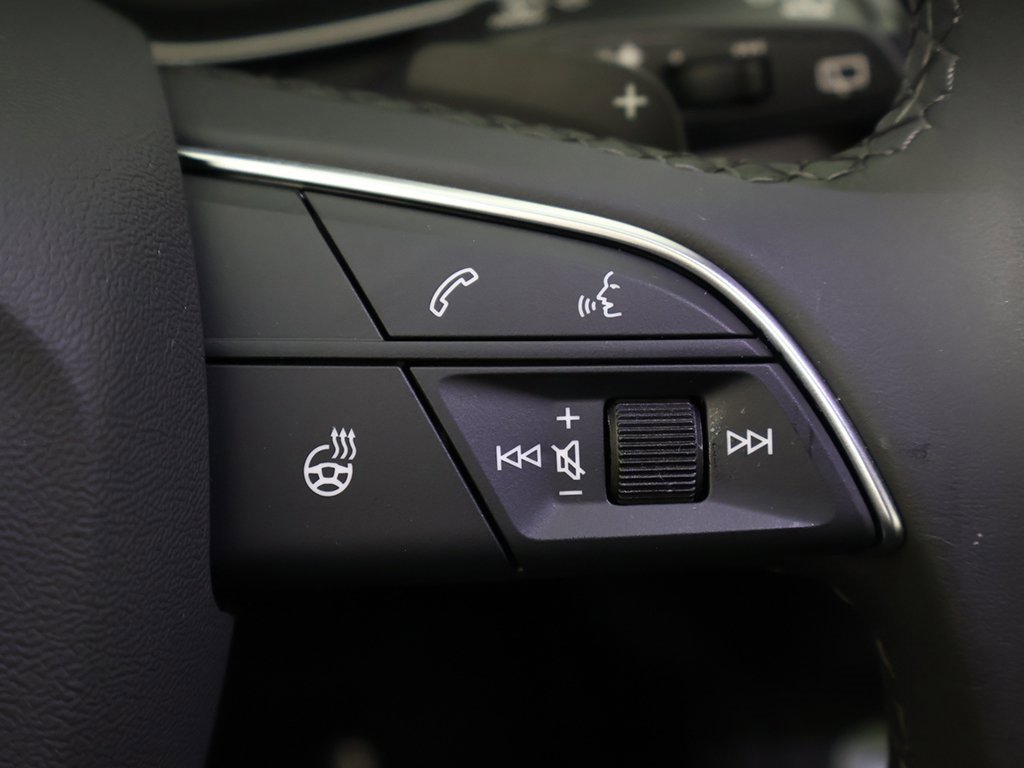 Used 2024 Audi Q5 e Premium Plus image 48