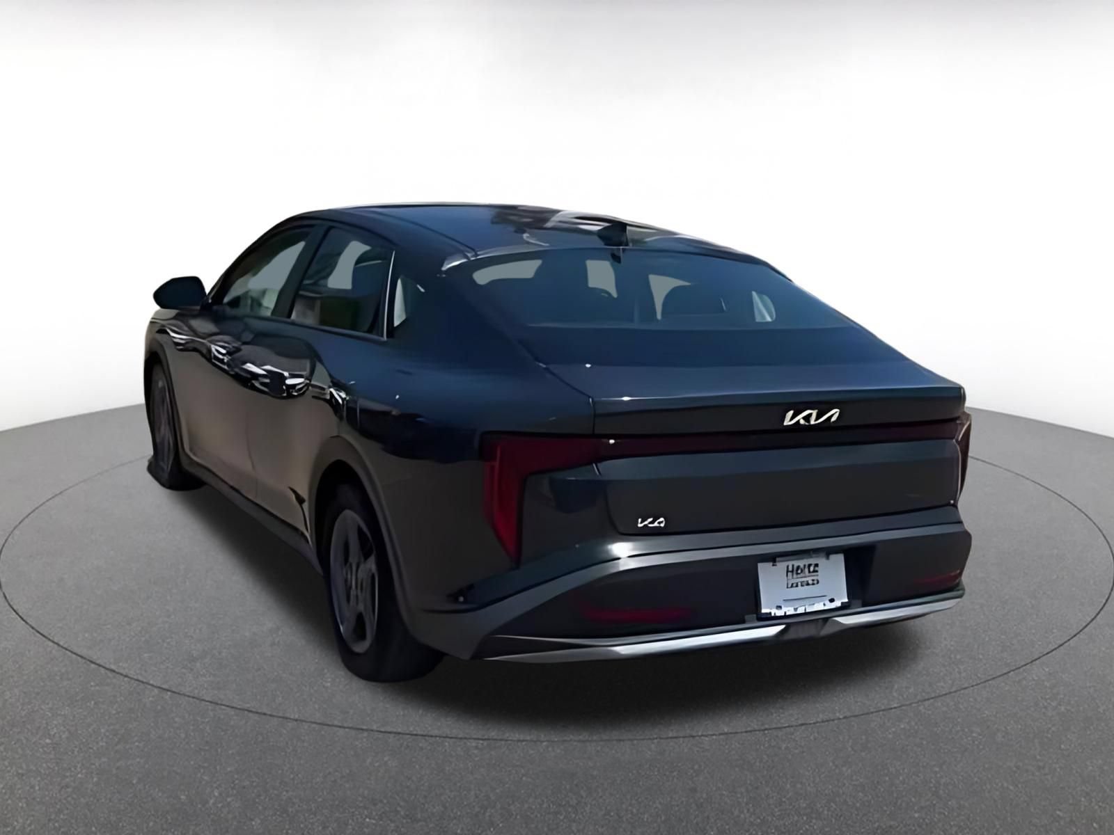 Used 2025 Kia K4 FWD image 14