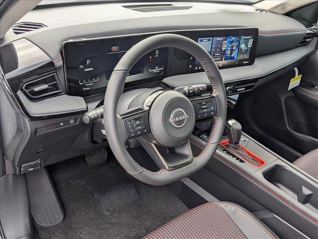 New 2026 Nissan Kicks SR image 3