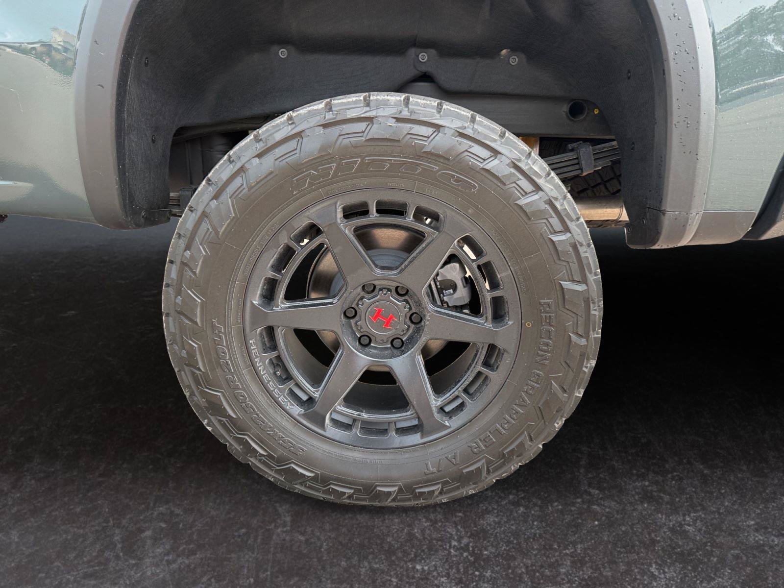 New 2026 Chevrolet Silverado 1500 ZR2 w/ Dark Appearance Package AWD/4WD image 29