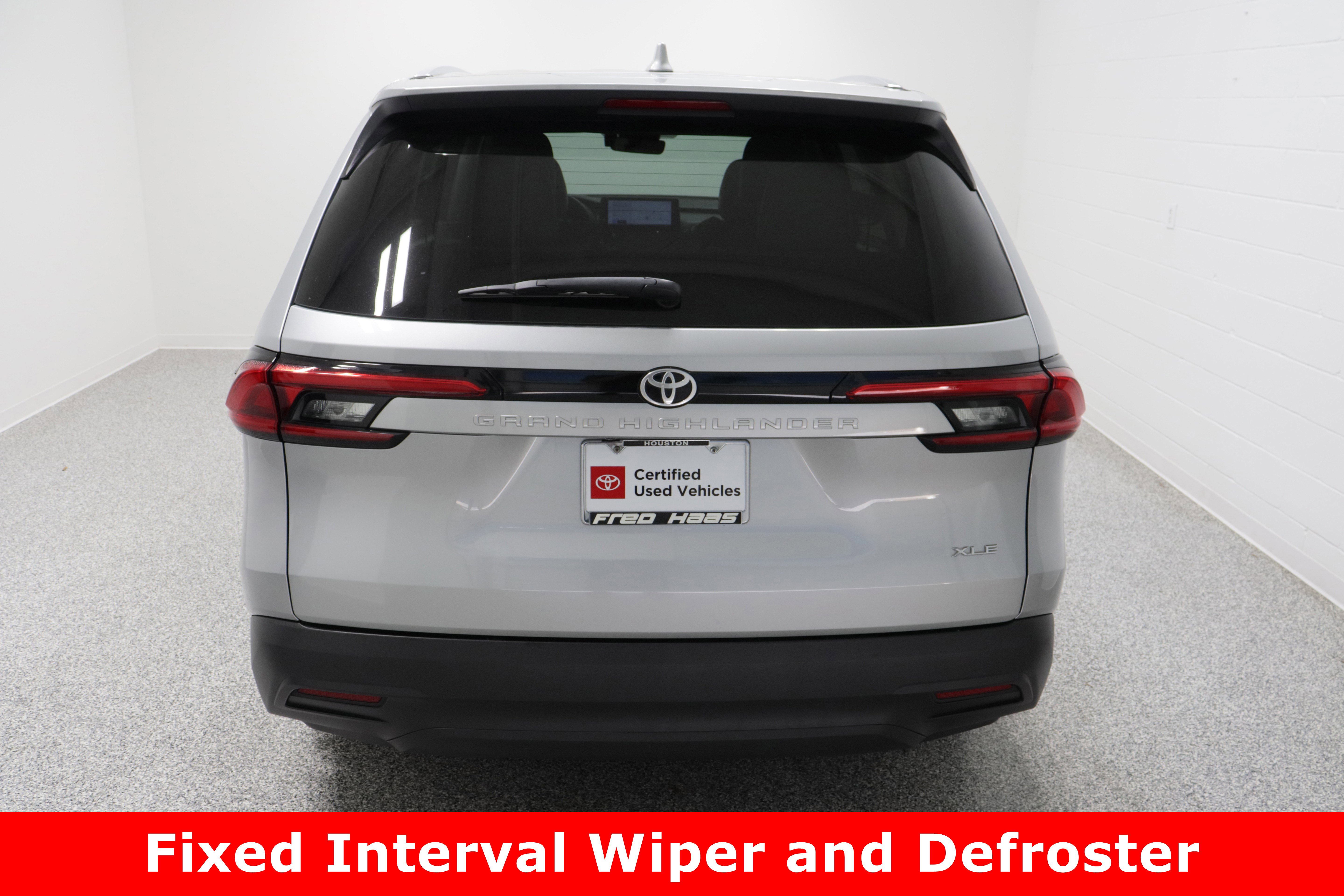 Certified 2024 Toyota Grand Highlander XLE image 7