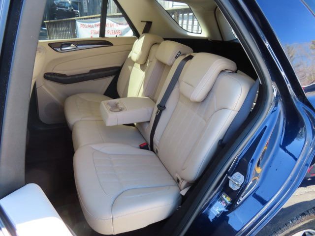 Used 2019 Mercedes-Benz GLE 400 4MATIC image 14