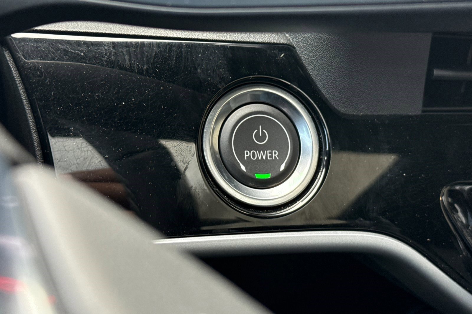 Certified 2025 Honda Prologue Touring image 32