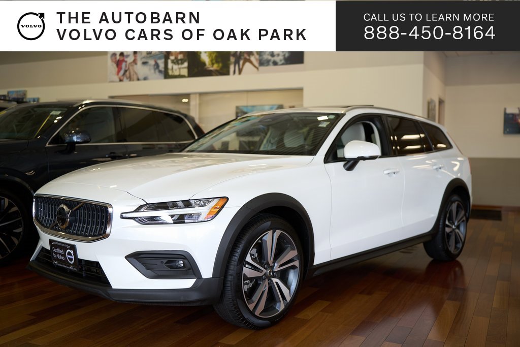 Certified 2025 Volvo V60 B5 Cross Country Plus