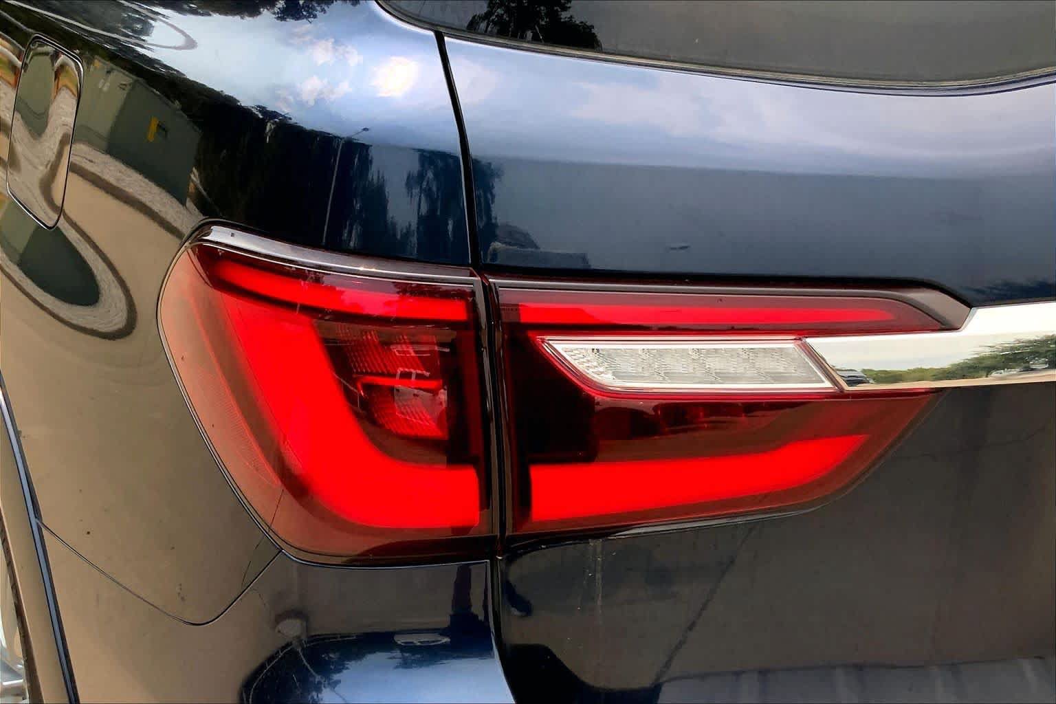 Used 2024 INFINITI QX80 Luxe RWD image 28