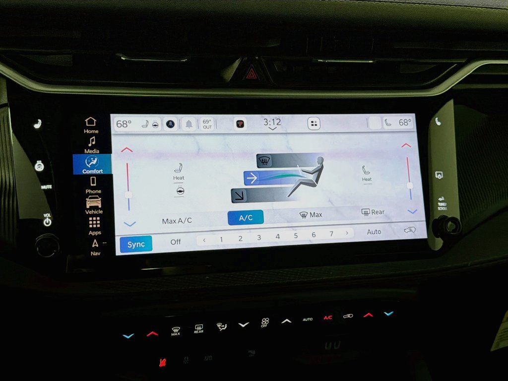 New 2027 Jeep Cherokee Limited AWD/4WD image 16