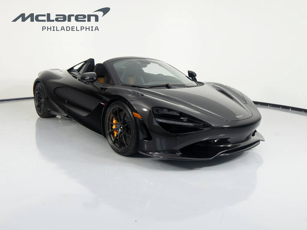 Used 2026 McLaren 750S Spider RWD image 4
