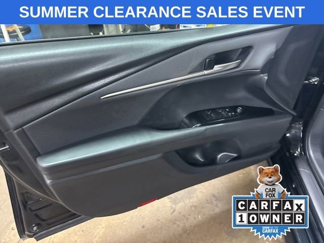 Used 2025 Toyota Camry SE FWD image 7