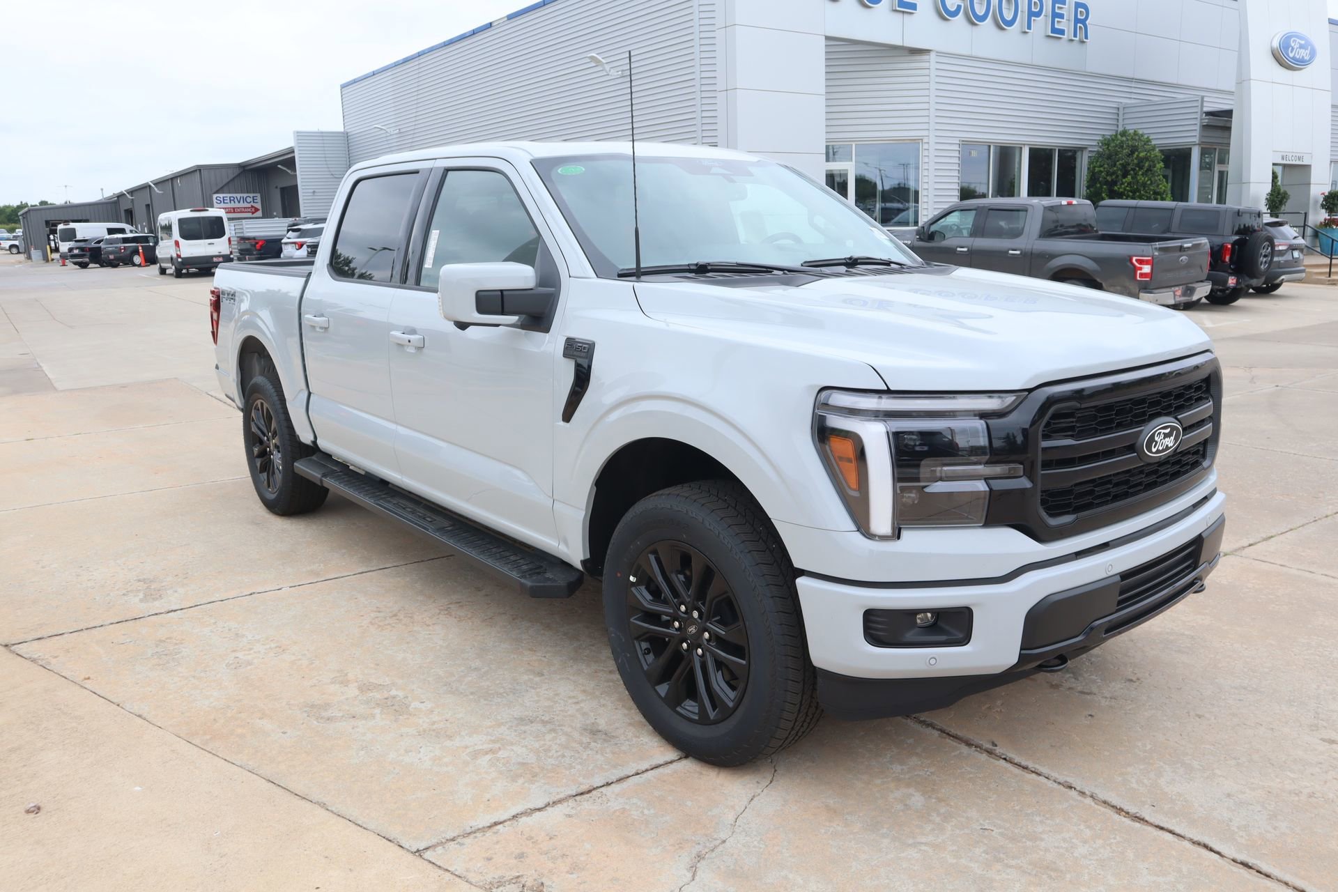 New 2026 Ford F150 Lariat w/ Equipment Group 502A High AWD/4WD image 1