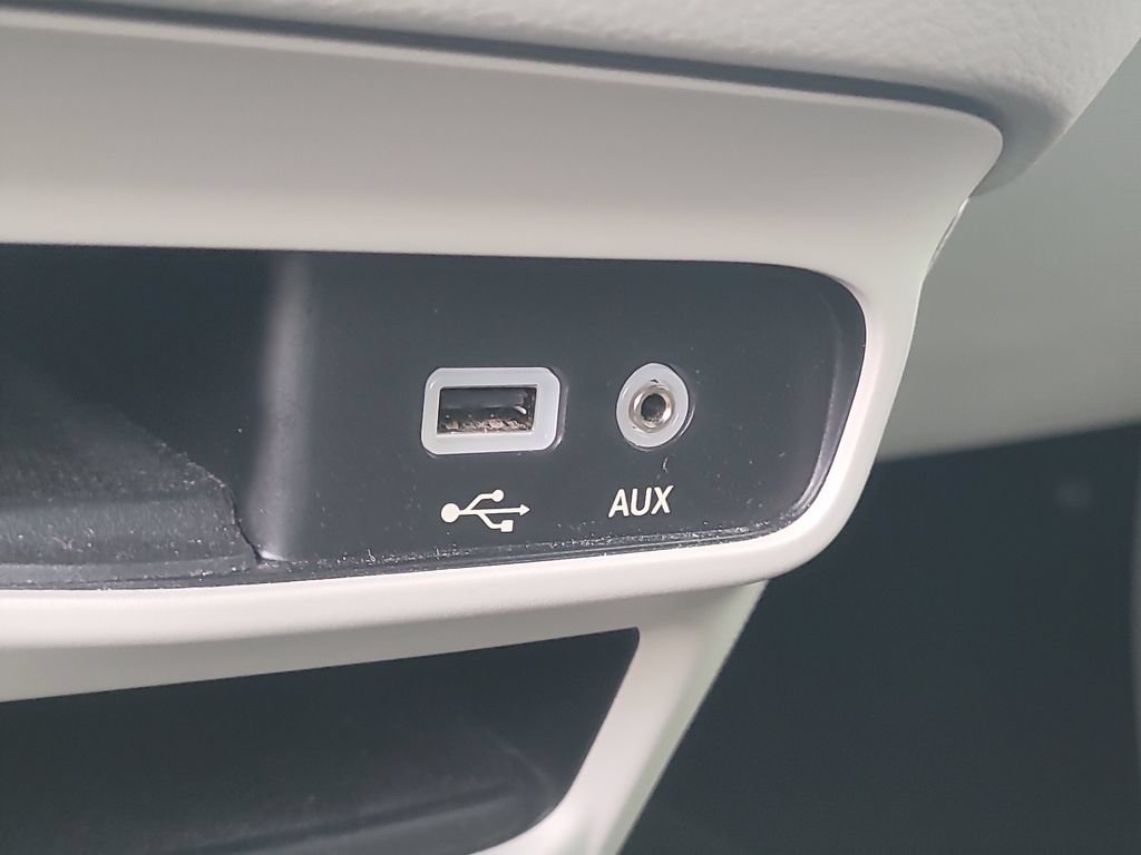 Certified 2017 Chrysler Pacifica Touring Plus w/ Security Group FWD image 28