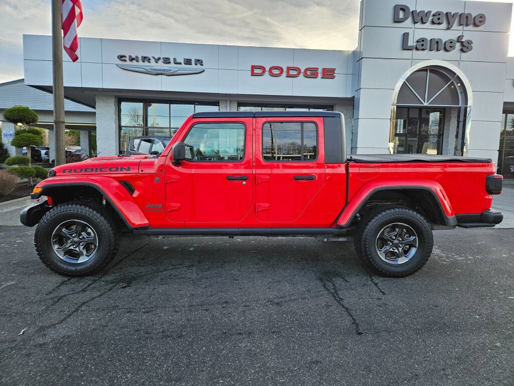Used 2020 Jeep Gladiator Rubicon image 2