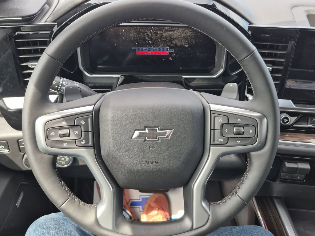 New 2026 Chevrolet Silverado 1500 LT Trail Boss w/ LT Trail Boss Premium Package AWD/4WD image 14