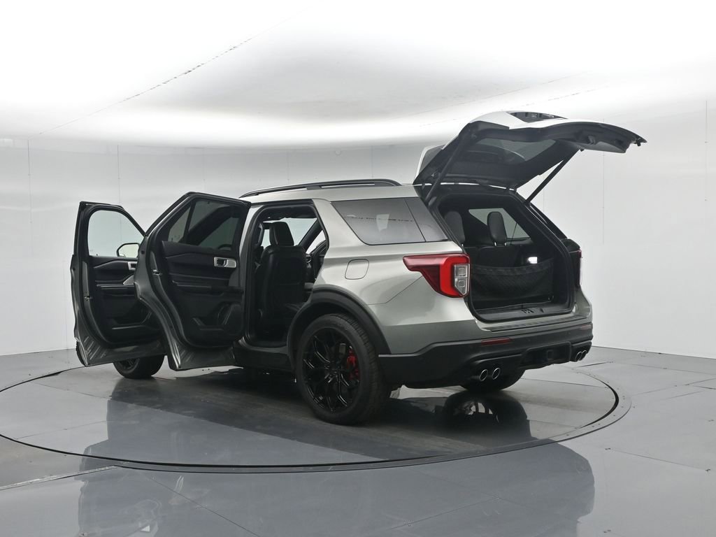 Used 2020 Ford Explorer ST w/ ST Street Pack image 41