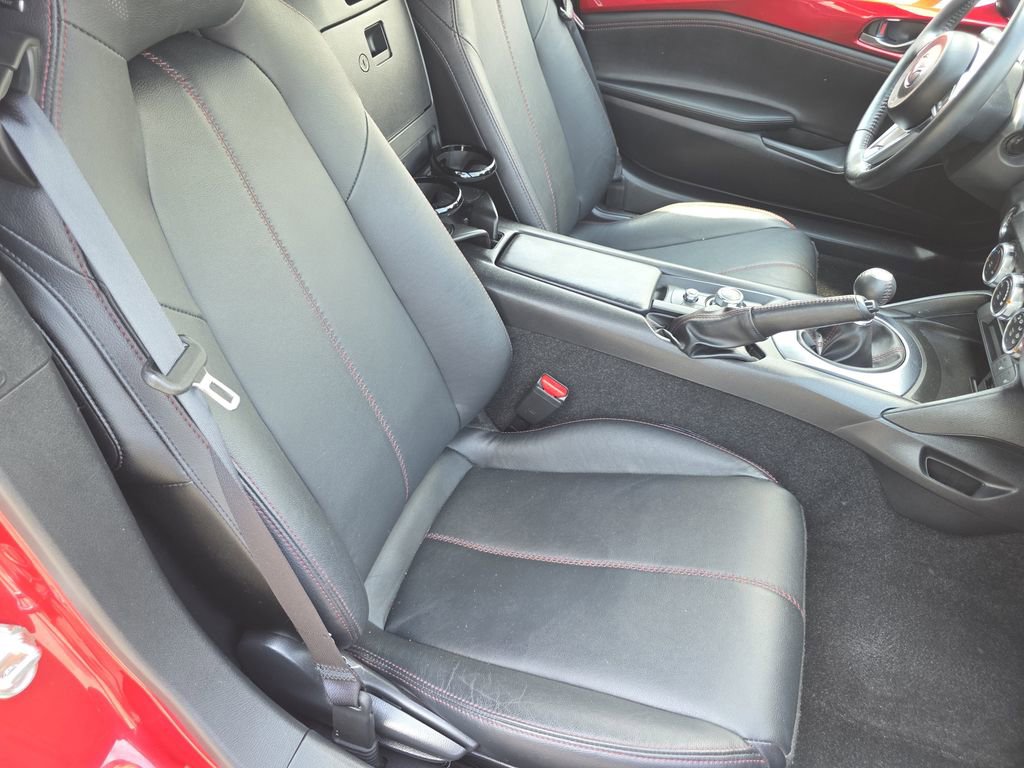 Used 2016 MAZDA MX-5 Miata Grand Touring RWD image 30