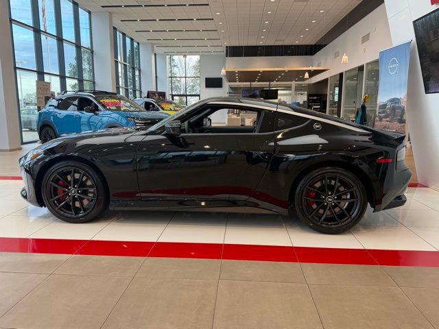 New 2026 Nissan Z Performance w/ Floor Mat Package image 2