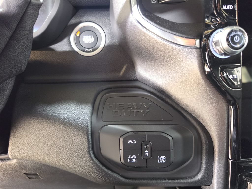 New 2027 RAM 3500 Laramie AWD/4WD image 22