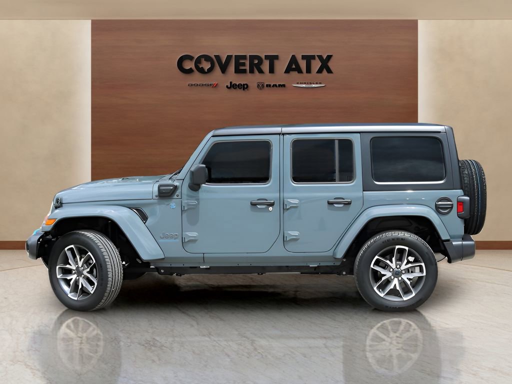 Used 2024 Jeep Wrangler Unlimited w/ Convenience Group AWD/4WD image 2