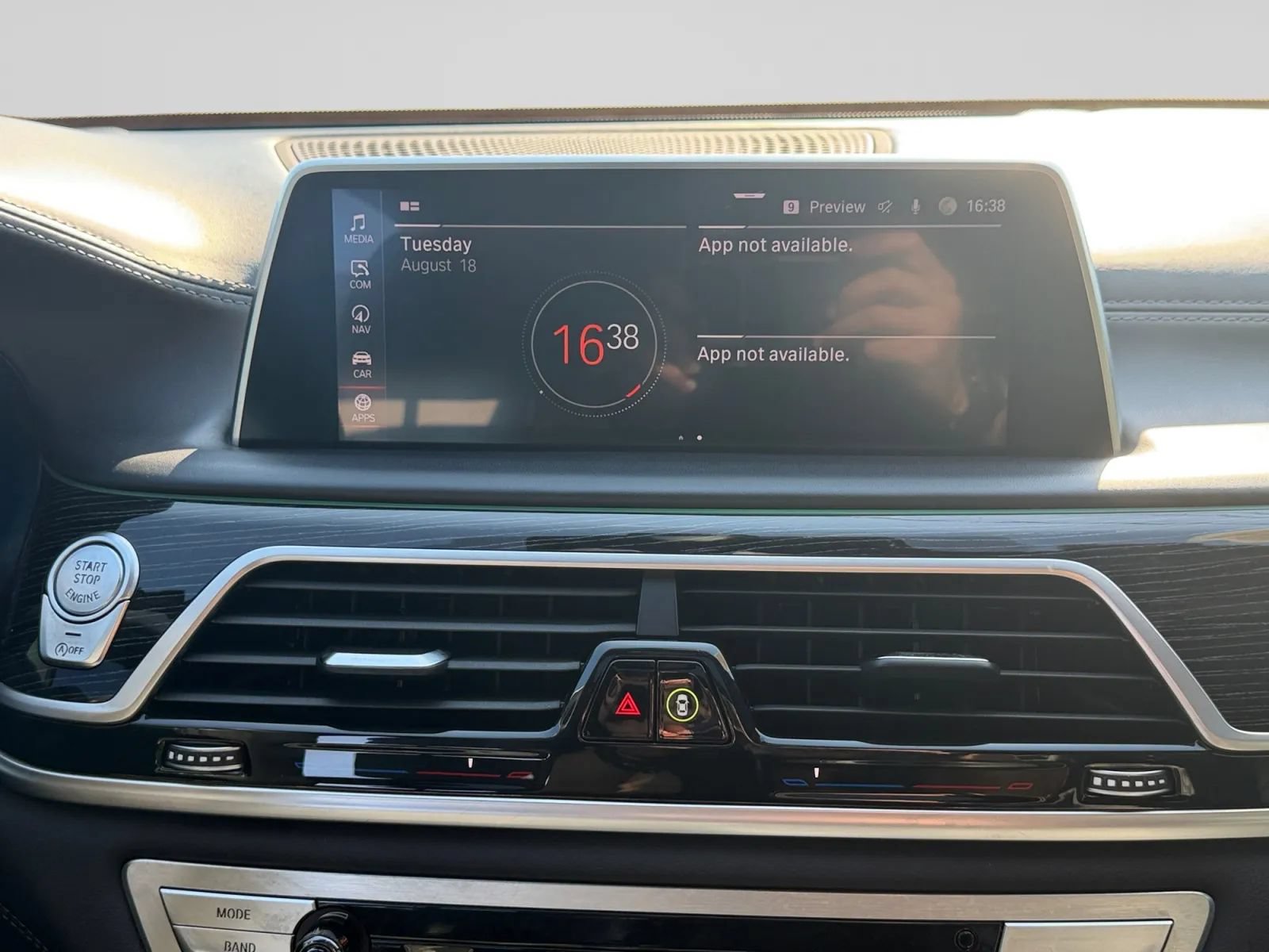Used 2021 BMW 750i xDrive w/ Executive Package AWD/4WD image 19