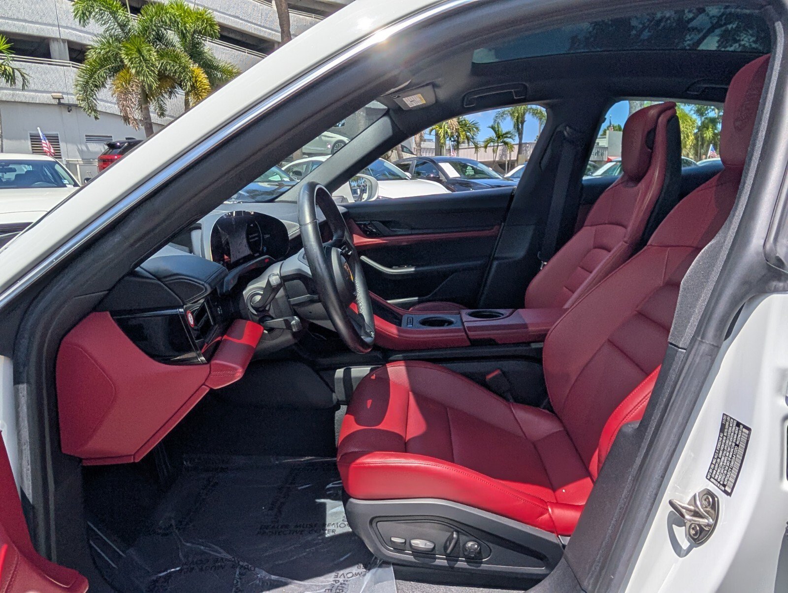 Used 2021 Porsche Taycan 4S AWD/4WD image 9