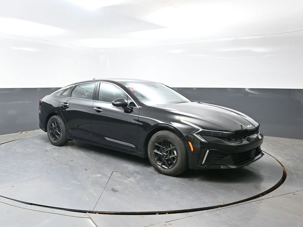 Used 2025 Kia K5 LXS FWD image 4