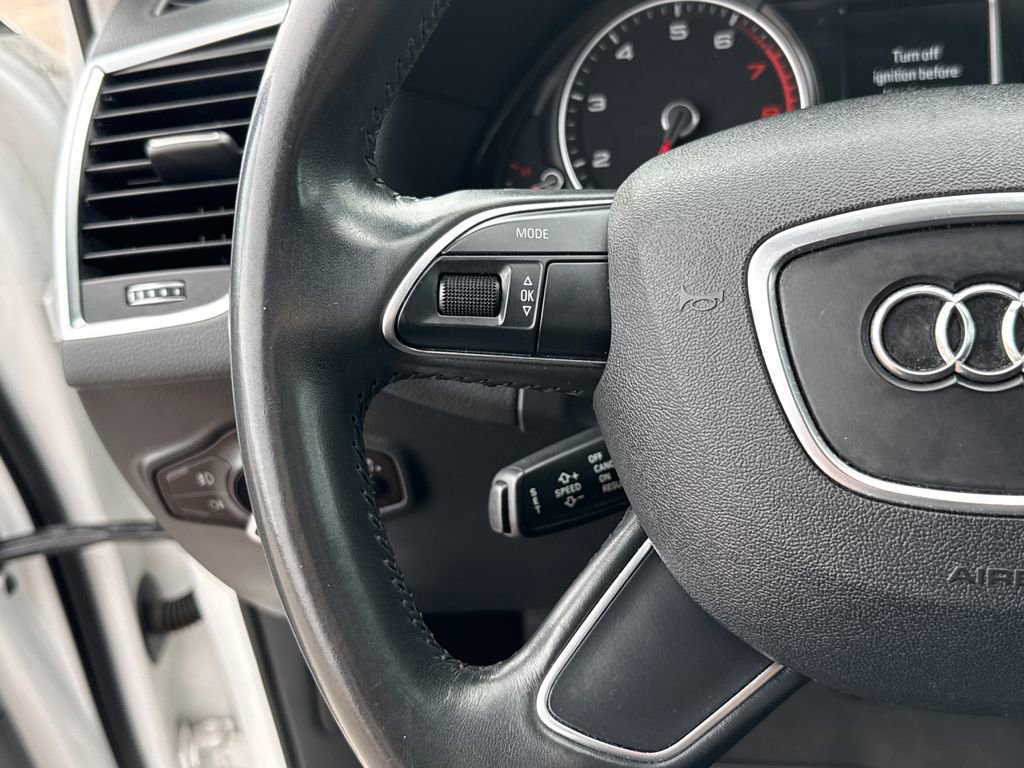 Used 2015 Audi Q5 2.0T Premium Plus w/ Technology Package image 16