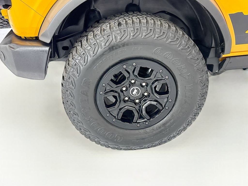 Used 2022 Ford Bronco Wildtrak image 32