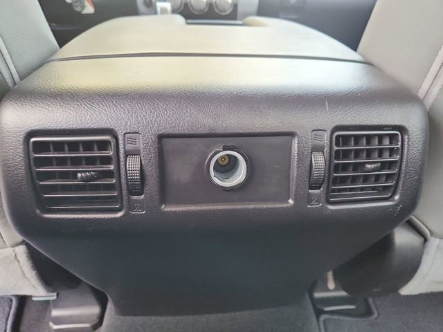 Used 2014 Toyota Tundra SR5 w/ SR5 Upgrade Package image 20