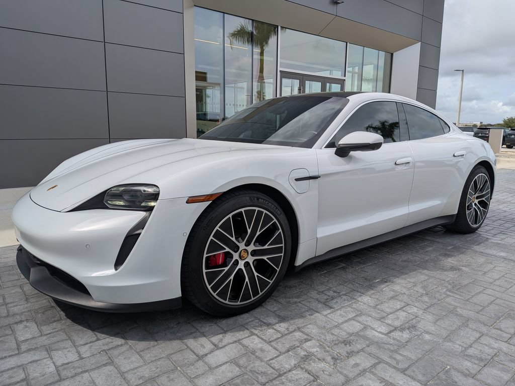 Used 2020 Porsche Taycan 4S AWD/4WD image 2