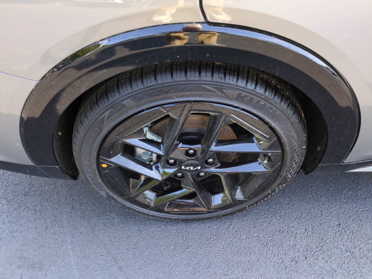 New 2025 Kia K4 GT-Line Turbo FWD image 9
