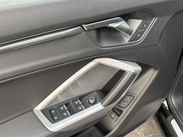 Certified 2025 Audi Q3 2.0T Premium w/ Convenience Package image 21