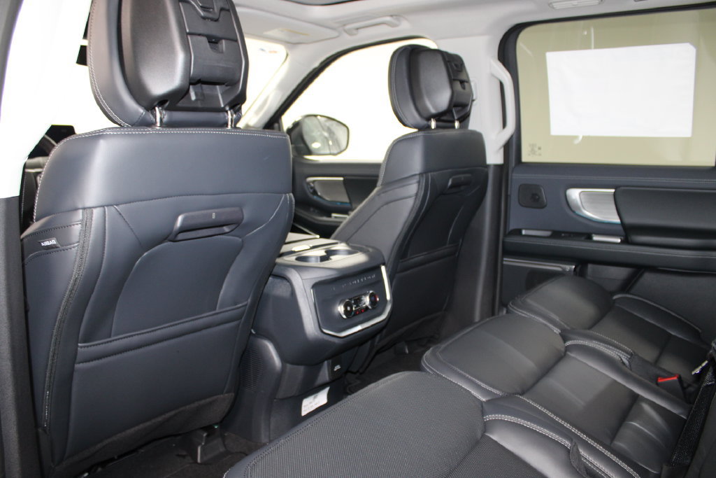 New 2027 Ford Expedition Max Platinum w/ Driver's Package RWD image 25