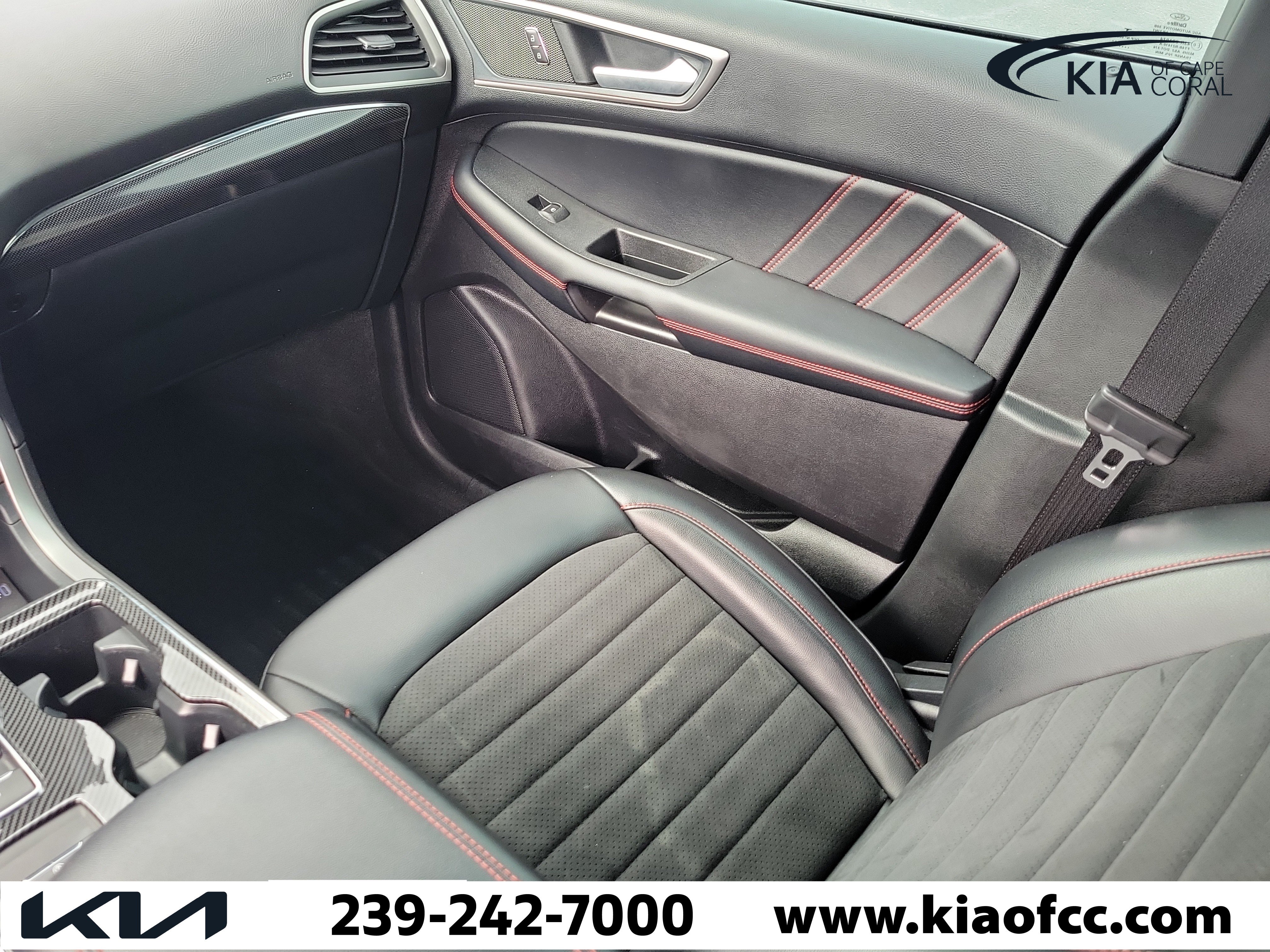 Used 2021 Ford Edge ST-Line FWD image 19