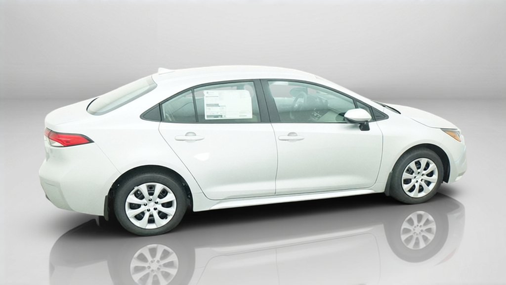 New 2027 Toyota Corolla LE FWD image 8