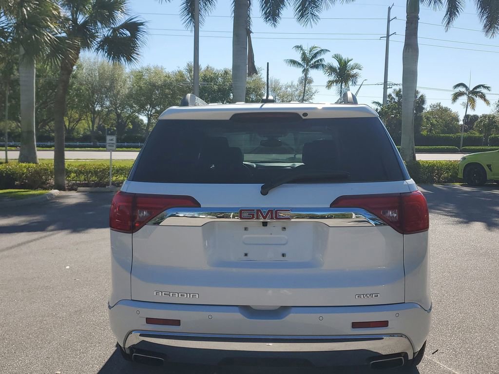 Used 2017 GMC Acadia Denali w/ Technology Package image 13