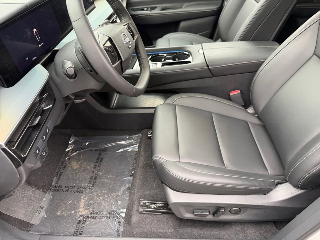 Used 2025 Nissan Murano SL image 12