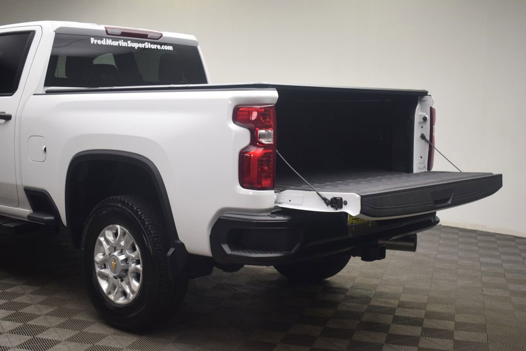 Used 2024 Chevrolet Silverado 3500 W/T w/ WT Convenience Package AWD/4WD image 30