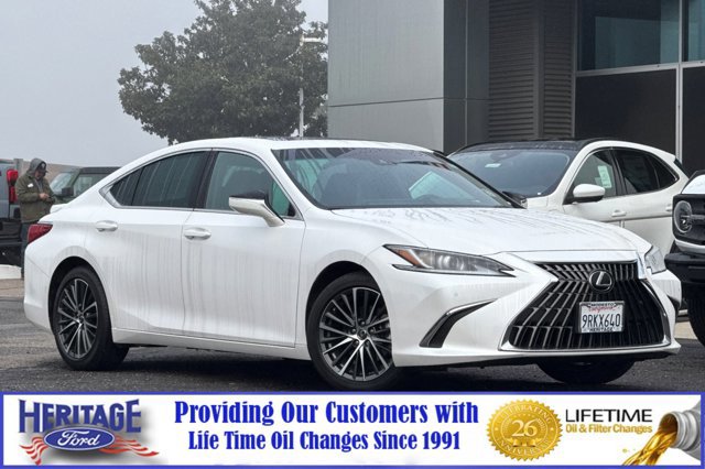 Used 2025 Lexus ES 300h w/ Premium Package