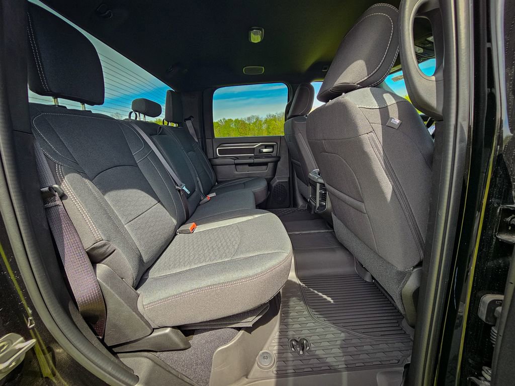 New 2026 RAM 2500 Big Horn AWD/4WD image 41