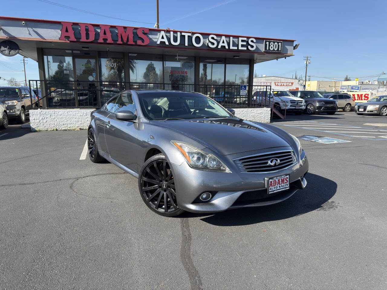 Used 2012 INFINITI G37 Journey w/ Premium Pkg image 1