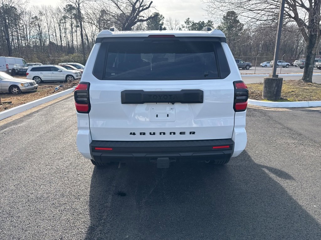 Used 2025 Toyota 4Runner SR5 image 8