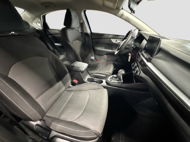 Certified 2024 Kia Forte LXS w/ LXS Technology Package FWD image 26