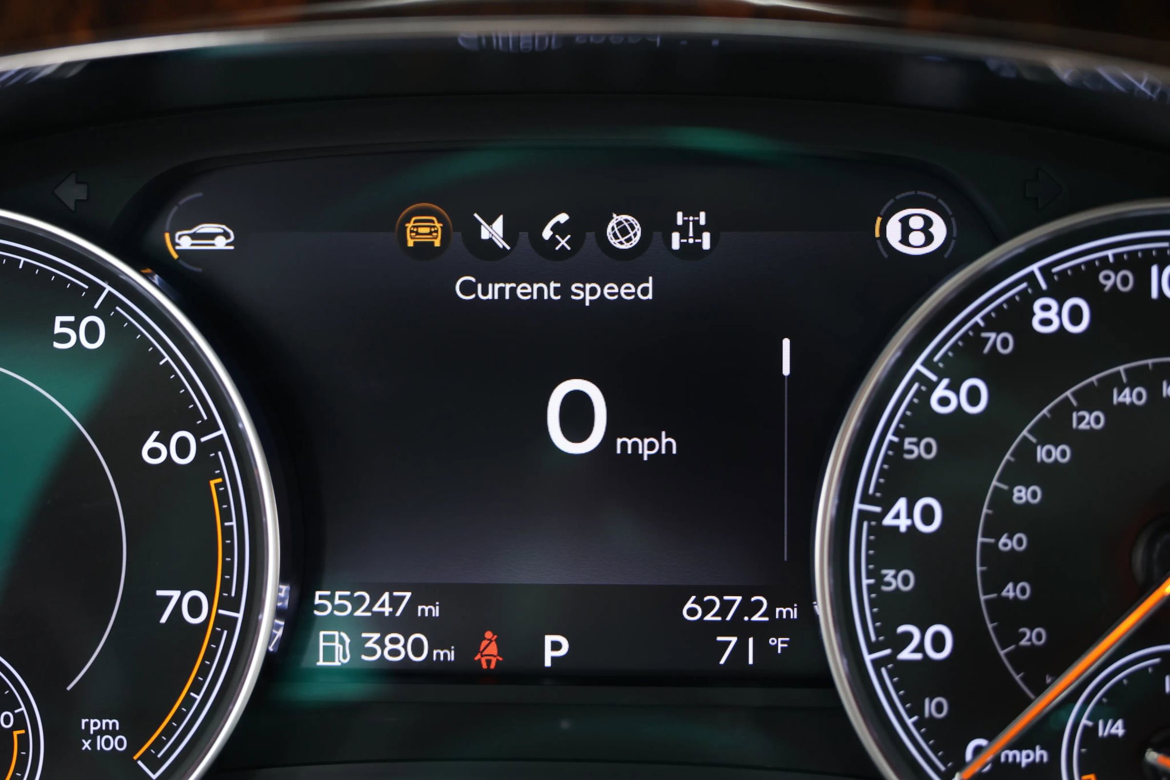 Used 2017 Bentley Bentayga image 33