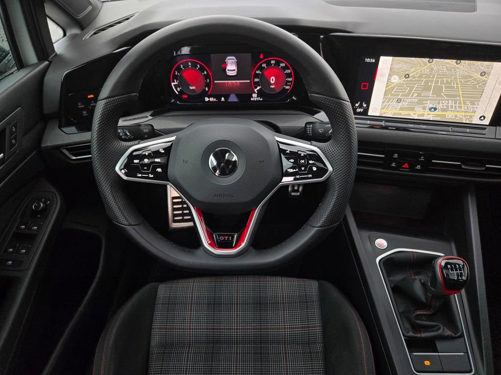 Used 2022 Volkswagen GTI SE image 14