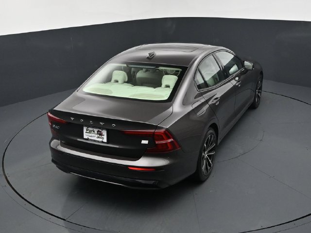 Used 2024 Volvo S60 T8 Plus AWD/4WD image 17