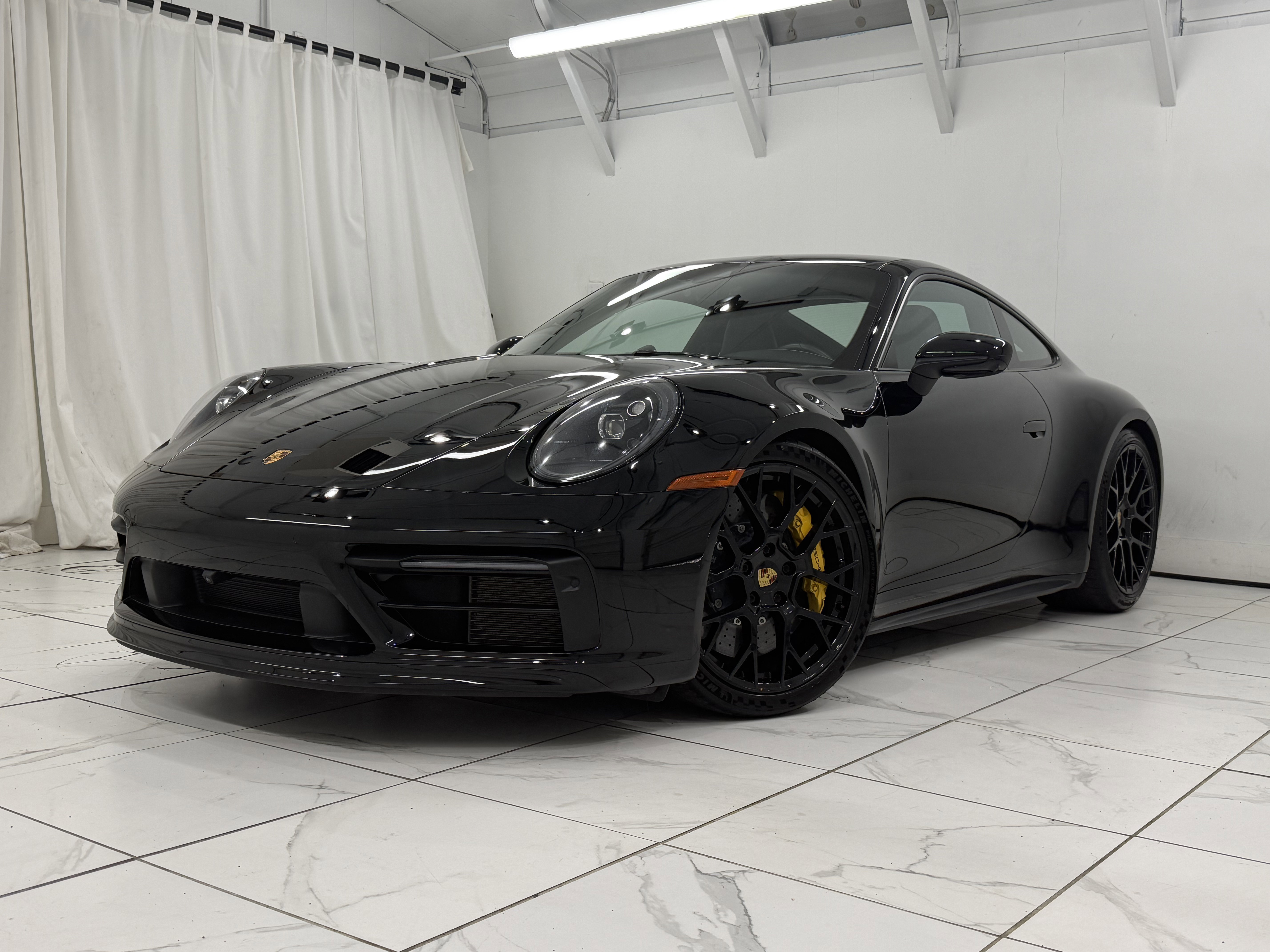 Certified 2023 Porsche 911 Carrera GTS RWD image 7